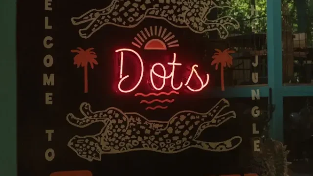 Dots bay house Hiriketiya
